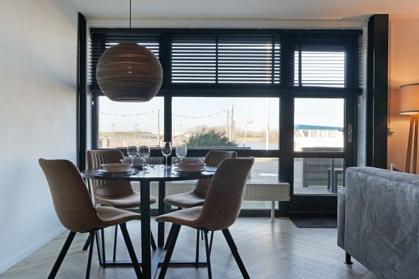 Waterkant Suite Boei